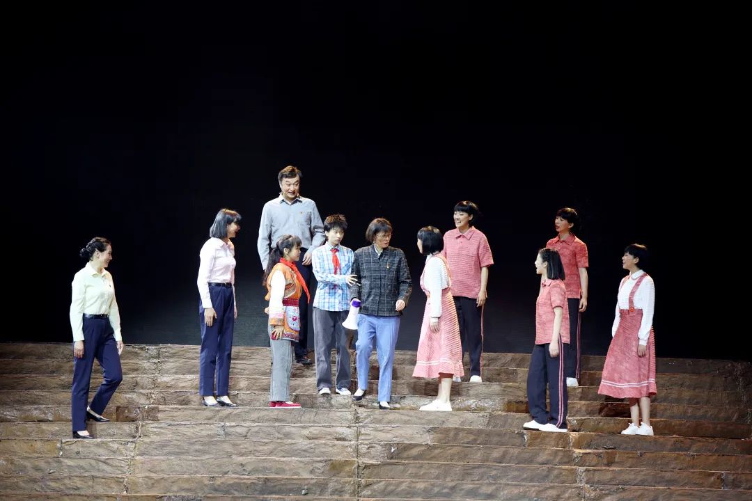 taptap点点官方网站  以高质量读书班推动主题教育扎实开展