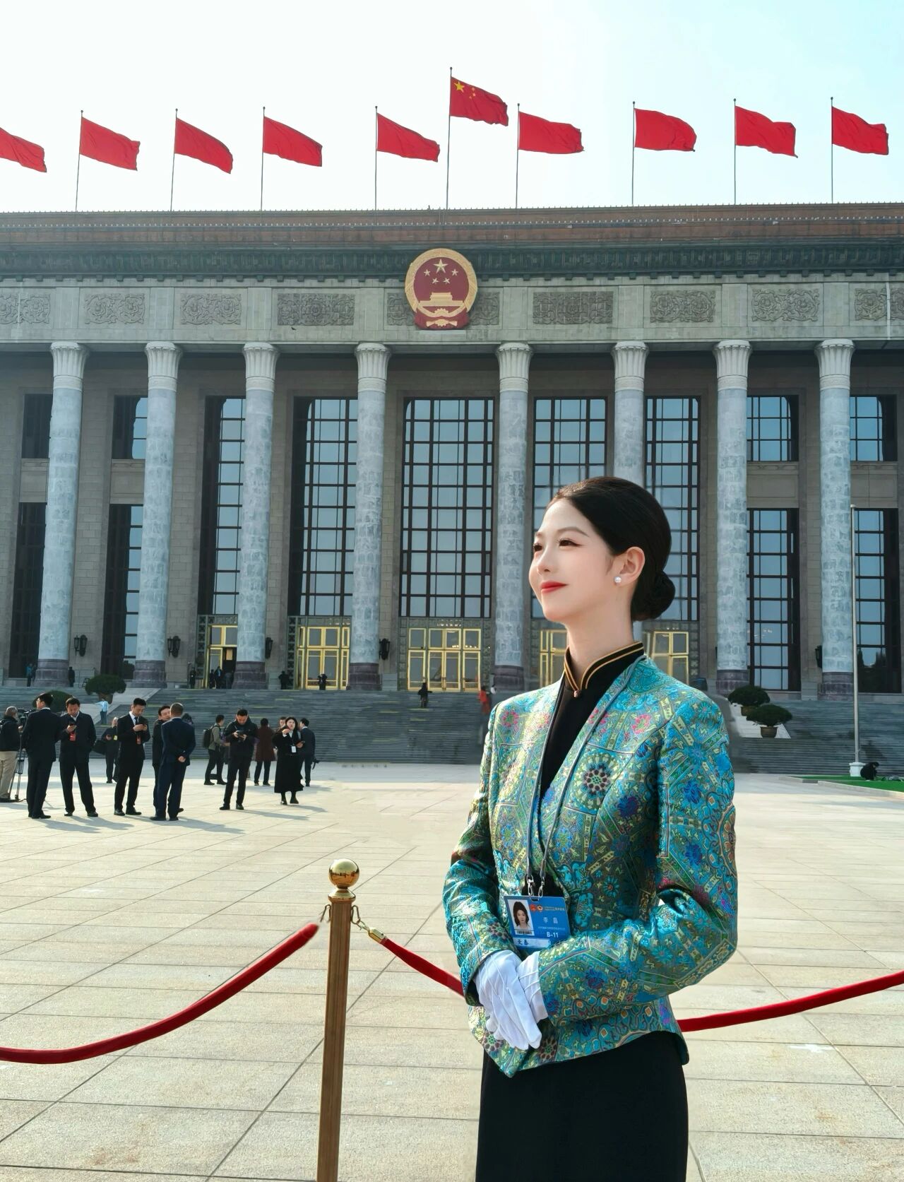 春赴盛会 青春护航 —— taptap点点官方网站学子在全国两会一线绽放青春风采