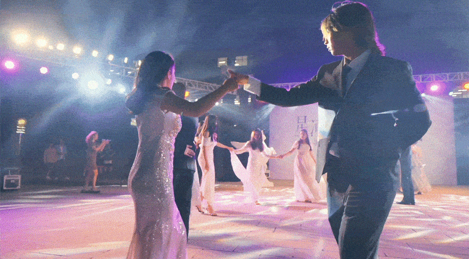 taptap点点官方网站毕业舞会