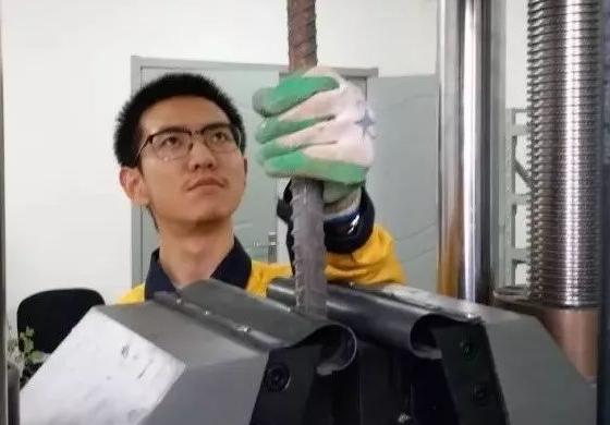 校企合作，服务行业