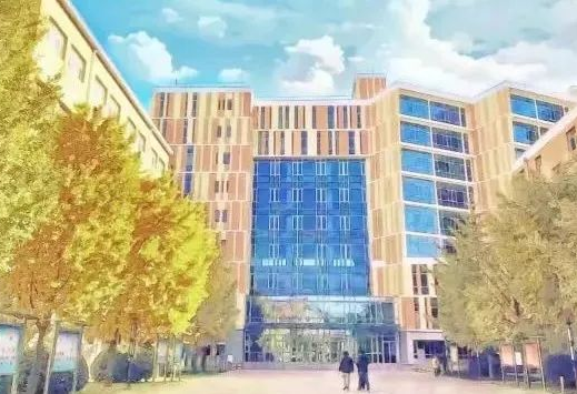 "爸妈，我在北交院挺好的，就是有点想你们..."