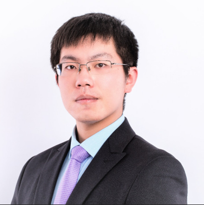 生旦净末丑，锤起钳扳凿，由汽修小生蜕变创业精英，从技术总监到90后副总裁，板眼分明，刚柔并济，看我院汽修冠军用实力书写奇迹！