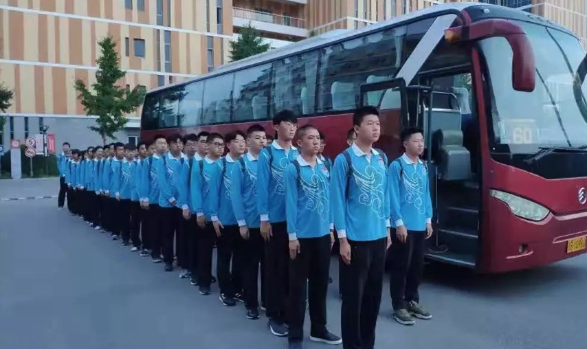 榜样北交院 | 学院志愿金名片“不一样的24小时”