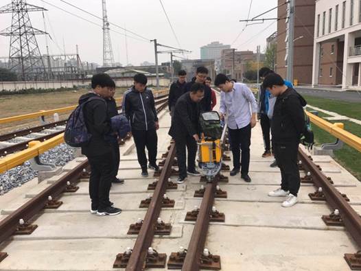 说明: C:\Users\zlh\Desktop\手机照片\2017-10-20-运管订单班照片\IMG_0971.JPG