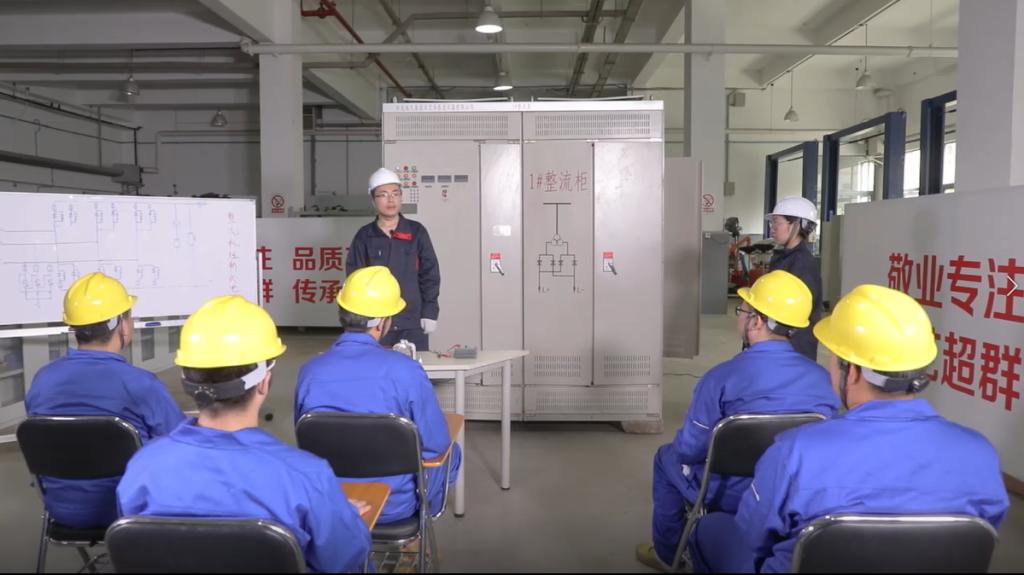 名师课堂:朱晓晨-城轨交通供电系统运行整流机组故障操作示范