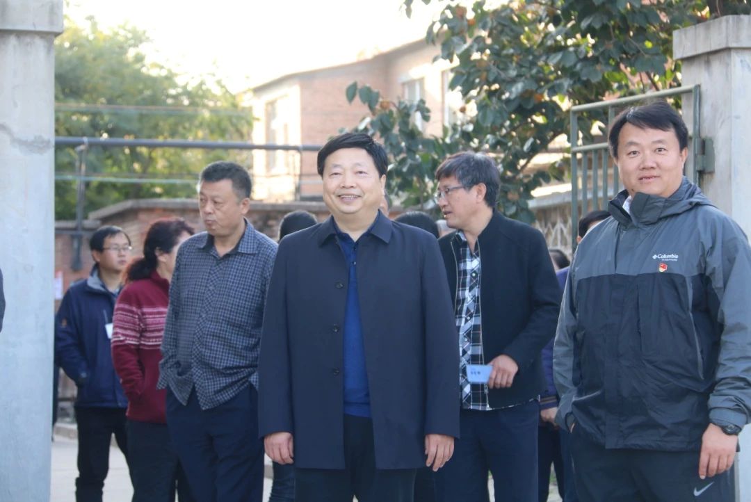 秋日暖阳 全员育人 | 我院领导赴军训基地慰问师生